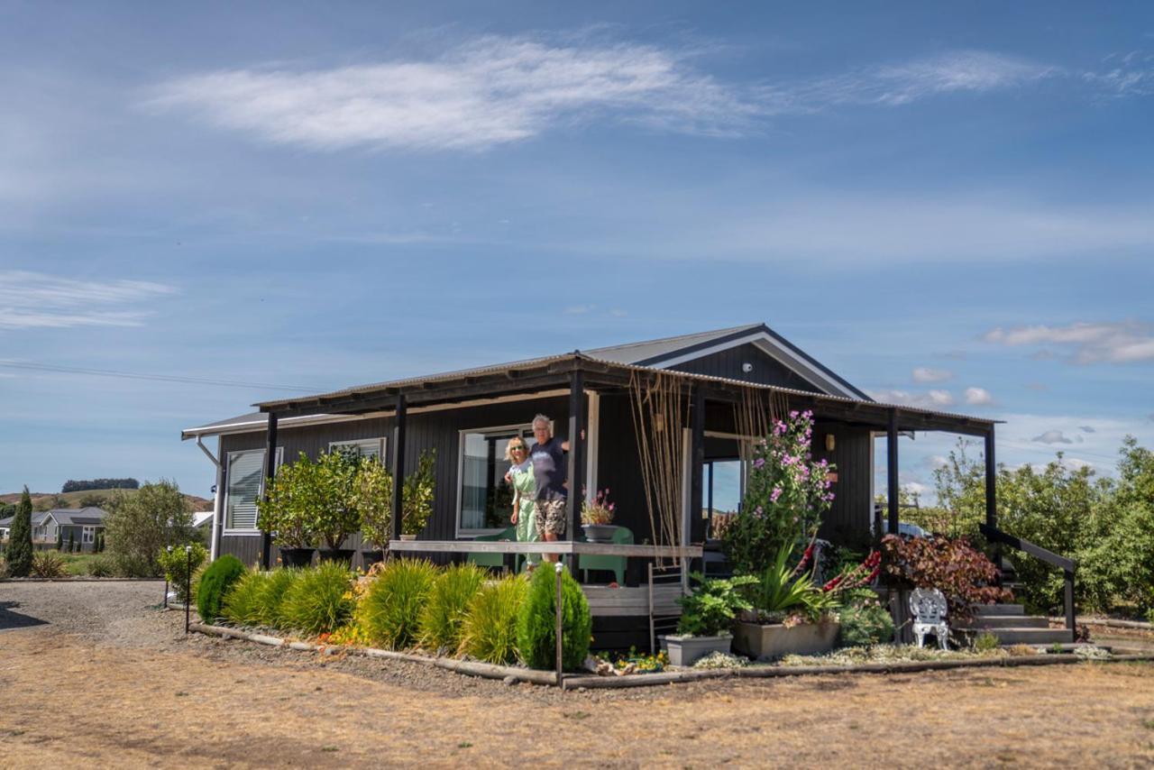 Beach Front Wine Makers Cottage Te Awanga المظهر الخارجي الصورة